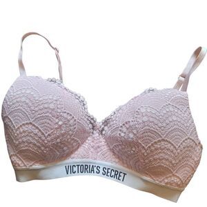 Victoria's Secret Bra Women's 32D Pink T Shirt Lined No Wire Wireless Lace Logo
